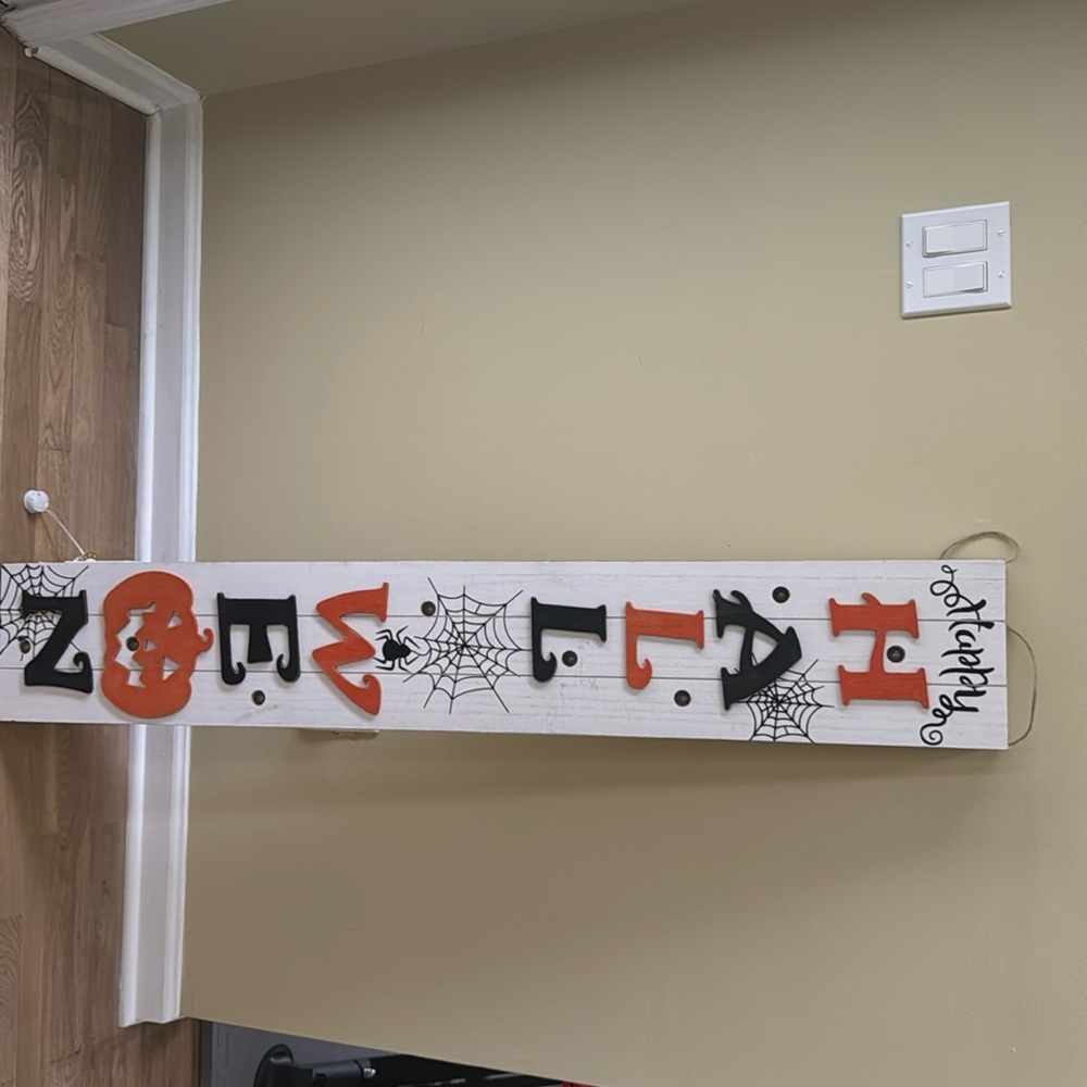 Halloween Wooden Sign with Spider and Pumpkin Design